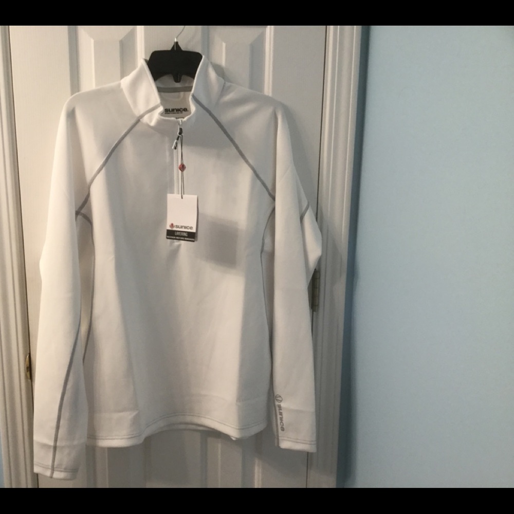 Sunice Men’s Alum Half-zip pullover. NWT